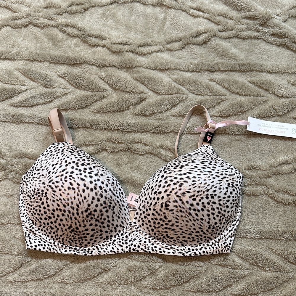 Victoria's Secret Black and Cream Leopard Print Nursing Bra